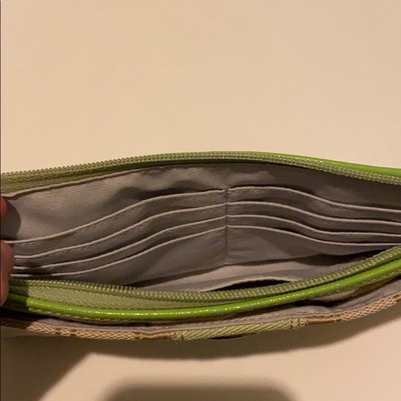 Brand new Coach wristlet - Picture 4 of 4